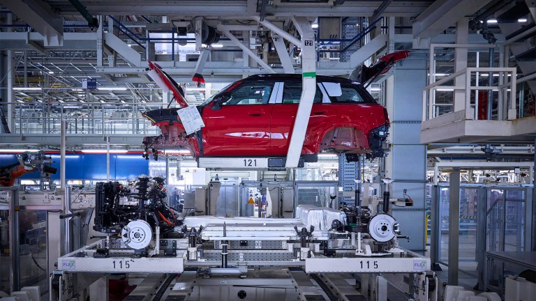 BMW Grubu'nun Leipzig Fabrikası'nda Tamamen Elektirkli MINI Countryman Üretimine Başlandı | MINI Türkiye
